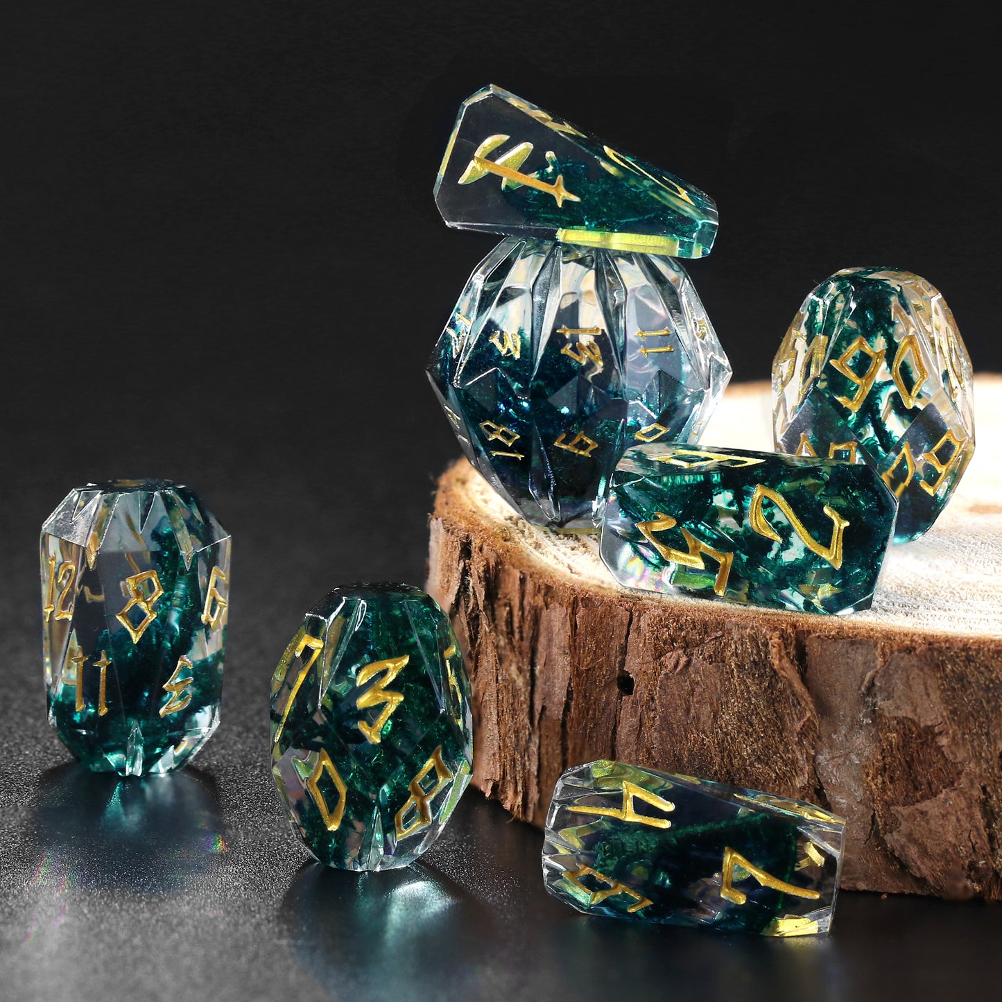 Unique Resin DND Polyhedral Dice Set Stonehenge Theme RPG Dice-Black and Gold