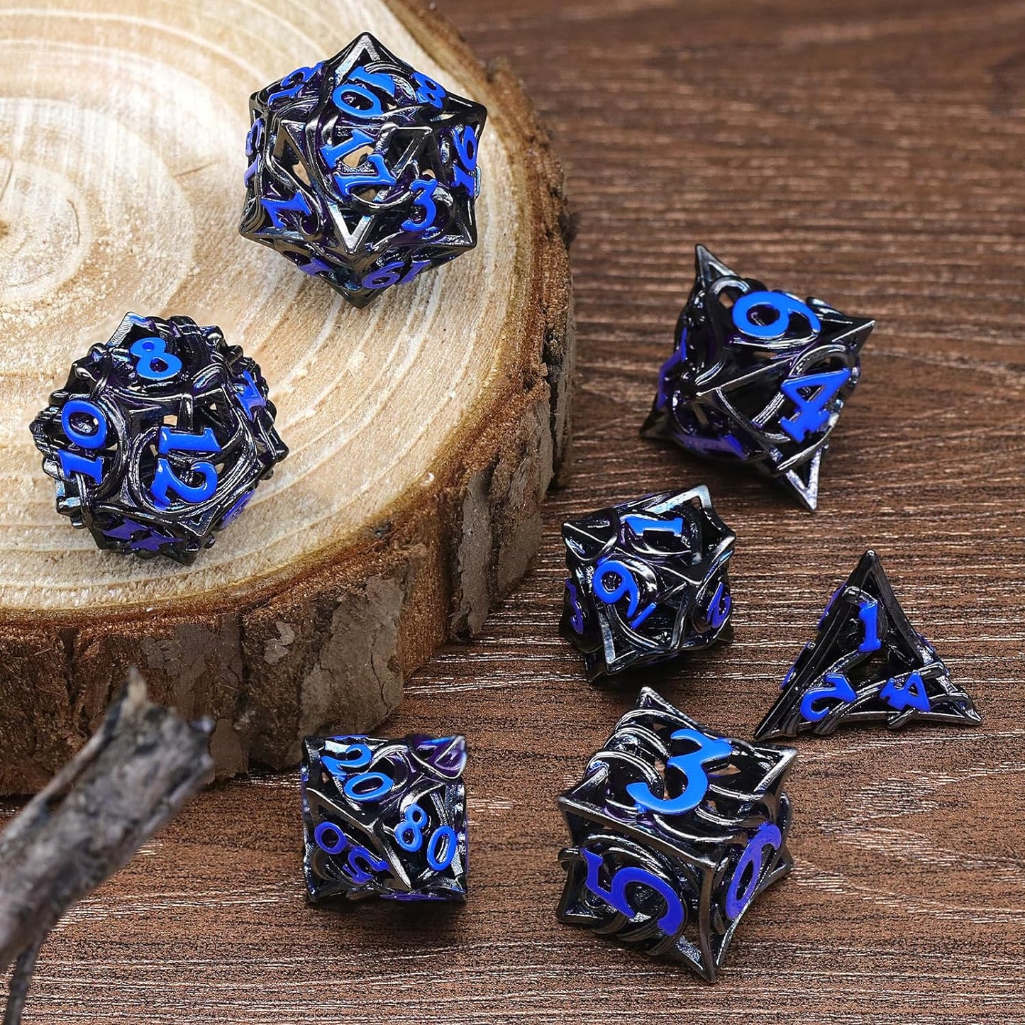 7PCS Metal DND Dice Set Hollow Polyhedral Hollowl Vine Dice Set D&D Role Playing D and D RPG Dice ( Black blue)