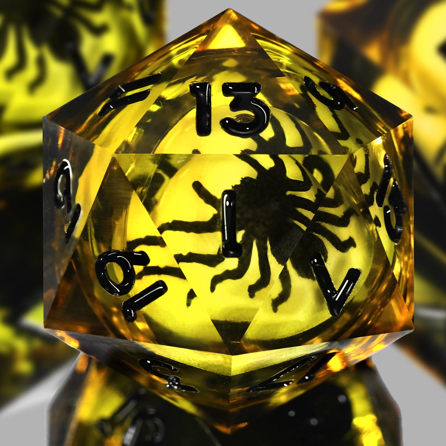 Spider Liquid Core DND Dice Set, 7PCS Sharp Edge Resin Dice -Yellow