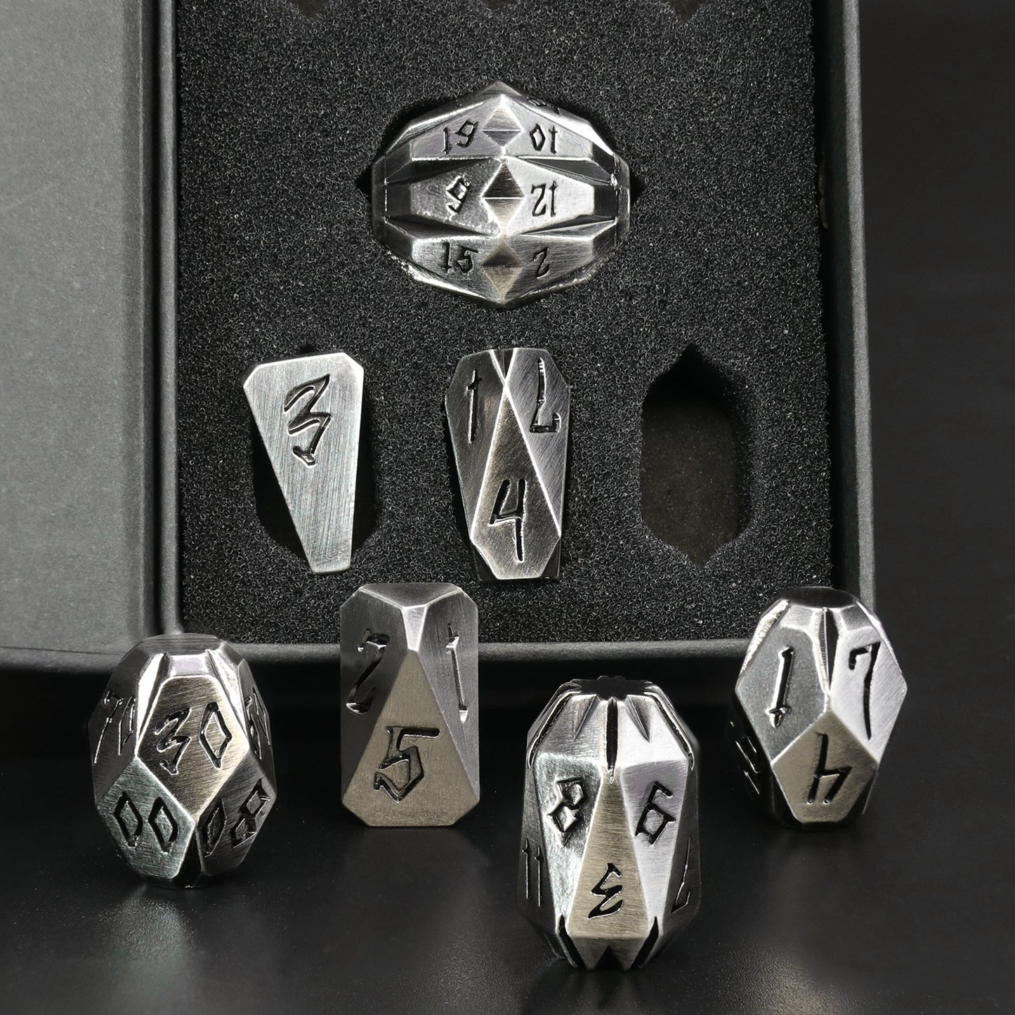 Dice DND Metal Polyhedral Dice Set Stonehenge Theme RPG Dice-Silver