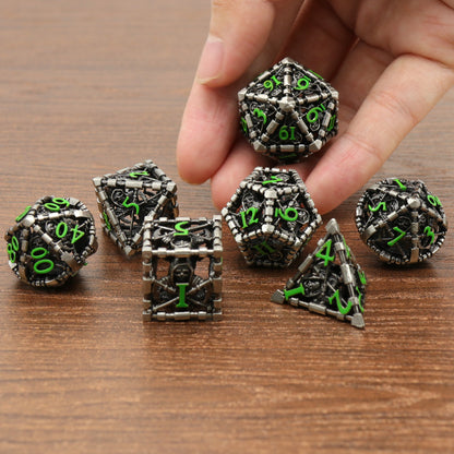 Reaper DND Dice, Dungeons and Dragons Dice Metal Polyhedral Dice Set Role Playing D&D Dice - Green Number