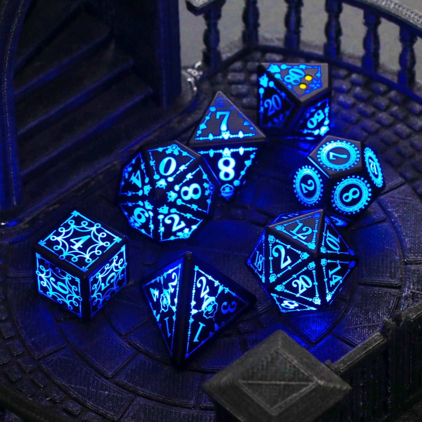 LED Dice, Light up DND Dice Rechargeable Flashing D&D Dice Set Flashing Electronic Glow Dice for Dungeons and Dragons Ttrpg Role Playing Game RGB Dice Blue Light