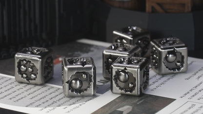 Metal D6 Dice, 6 Sided Dice Set of 6,DND Metal Dice Set for D and D Gifts-Silver Black